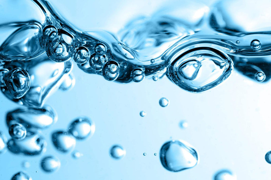 The Skin Benefits of Hyaluronic Acid: A Comprehensive Guide