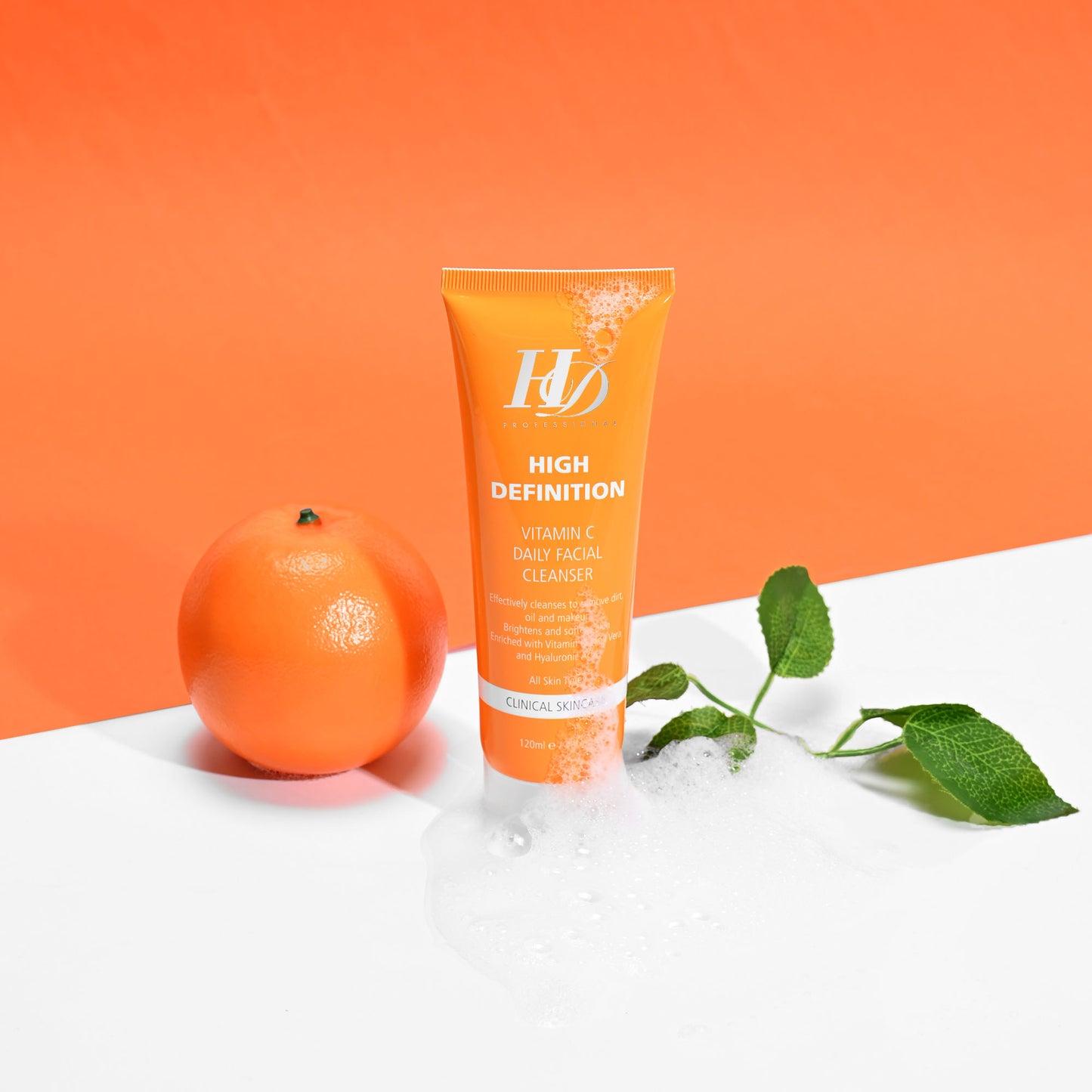 HD VITAMIN C DAILY FACIAL CLEANSER 120ml